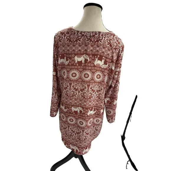 Rue21 Womens L Red White Boho Elephant Print Blouse Tunic Top Zip Front - Picture 4 of 6